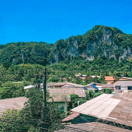 zzeehouse Hotel Ao Nang Buitenkant foto