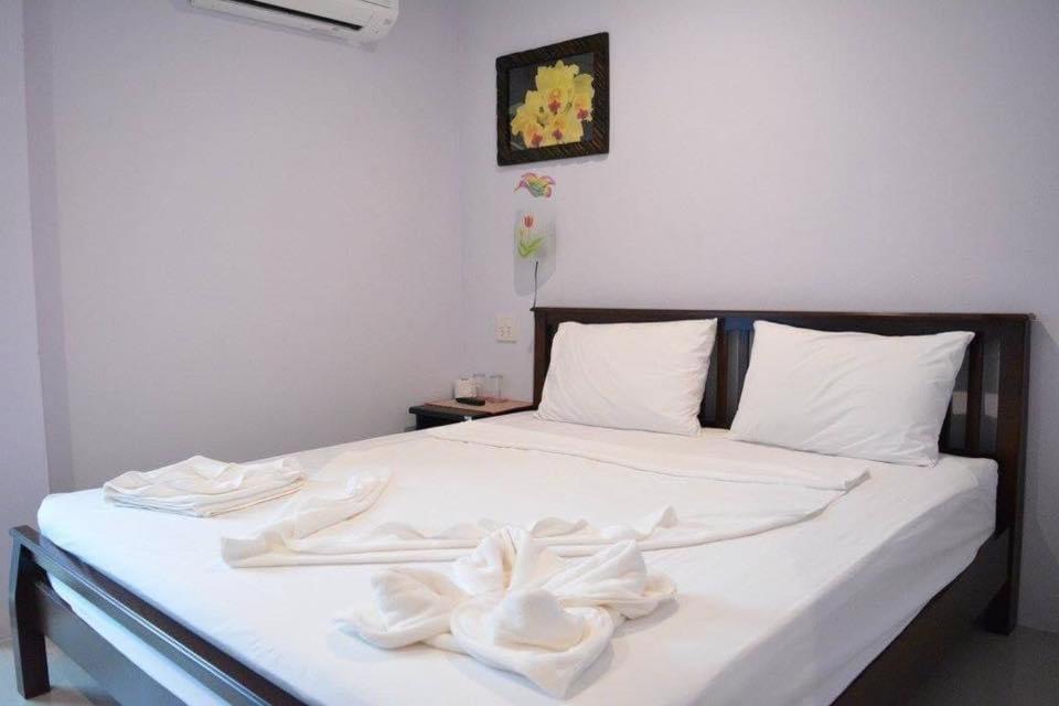 zzeehouse Hotel Ao Nang Buitenkant foto