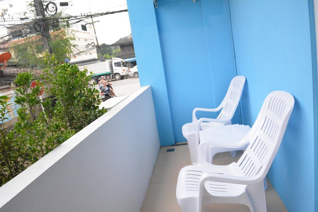 zzeehouse Hotel Ao Nang Buitenkant foto