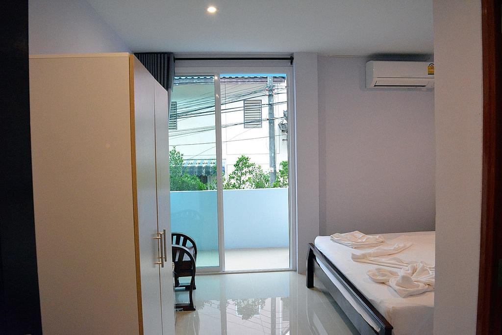 zzeehouse Hotel Ao Nang Buitenkant foto