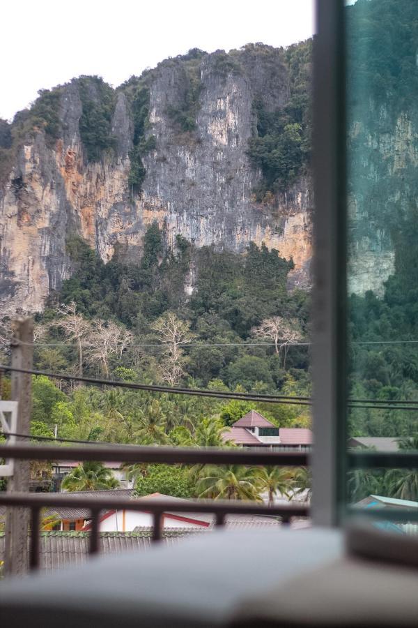 zzeehouse Hotel Ao Nang Buitenkant foto